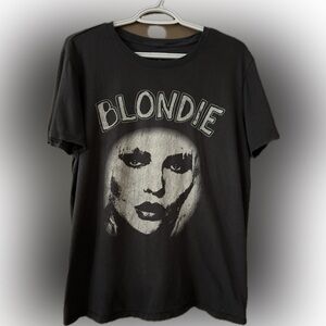 Simply Vera Vera Wang Black T-Shirt